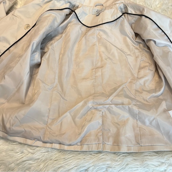 Izzy Cream Colored Double Breasted Jacket Peacoat Woman’s size Large Raincoat - Picture 11 of 13